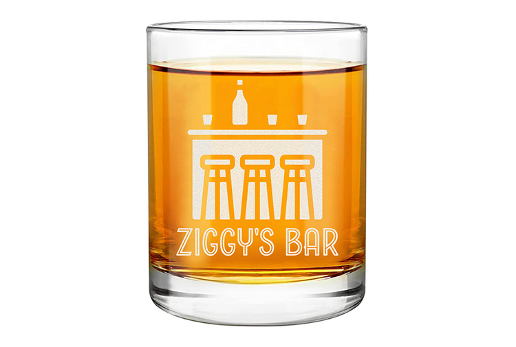 Verre à whisky gravé avec logo personnalisé