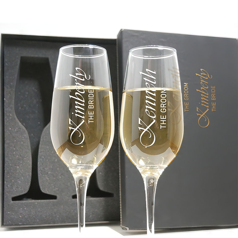 Coffret de flûtes à champagne personnalisées - « Le marié et la mariée »