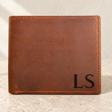 The Wallet - "Slim" — personalized leather detail in soft daylight