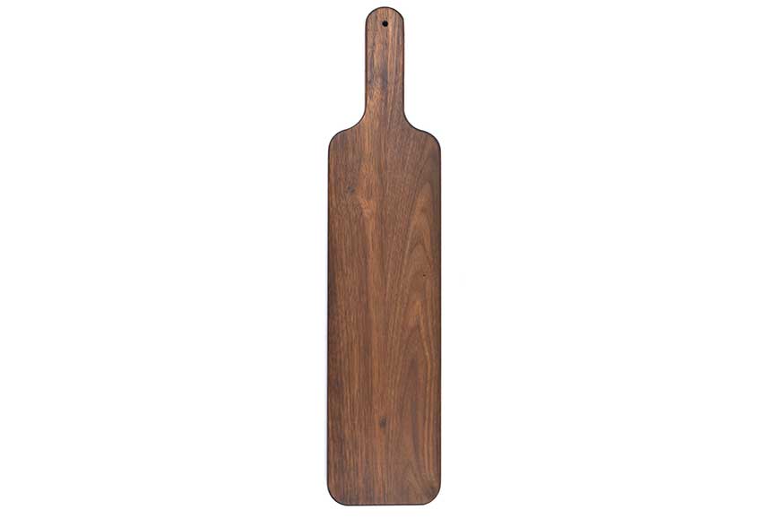 https://maisoncustom.com/cdn/shop/products/personalized-cheese-cutting-board-in-walnut-wood_1500x.jpg?v=1630686797